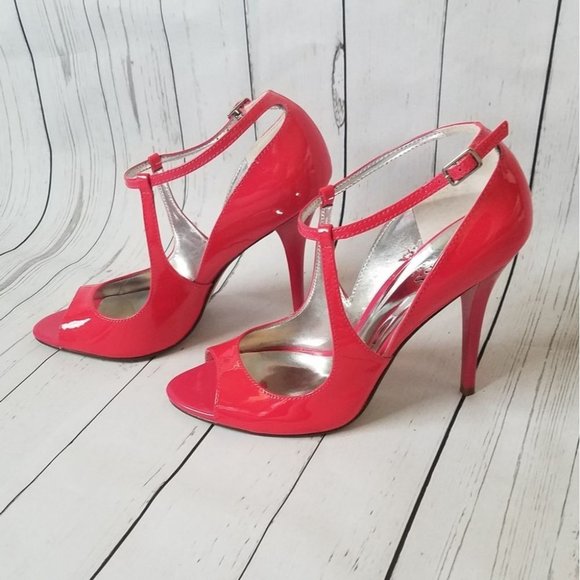 Guess Naga Hot Pink Patent Leather Strappy Stiletto Heels with Box Barbiecore 6 - Picture 3 of 13